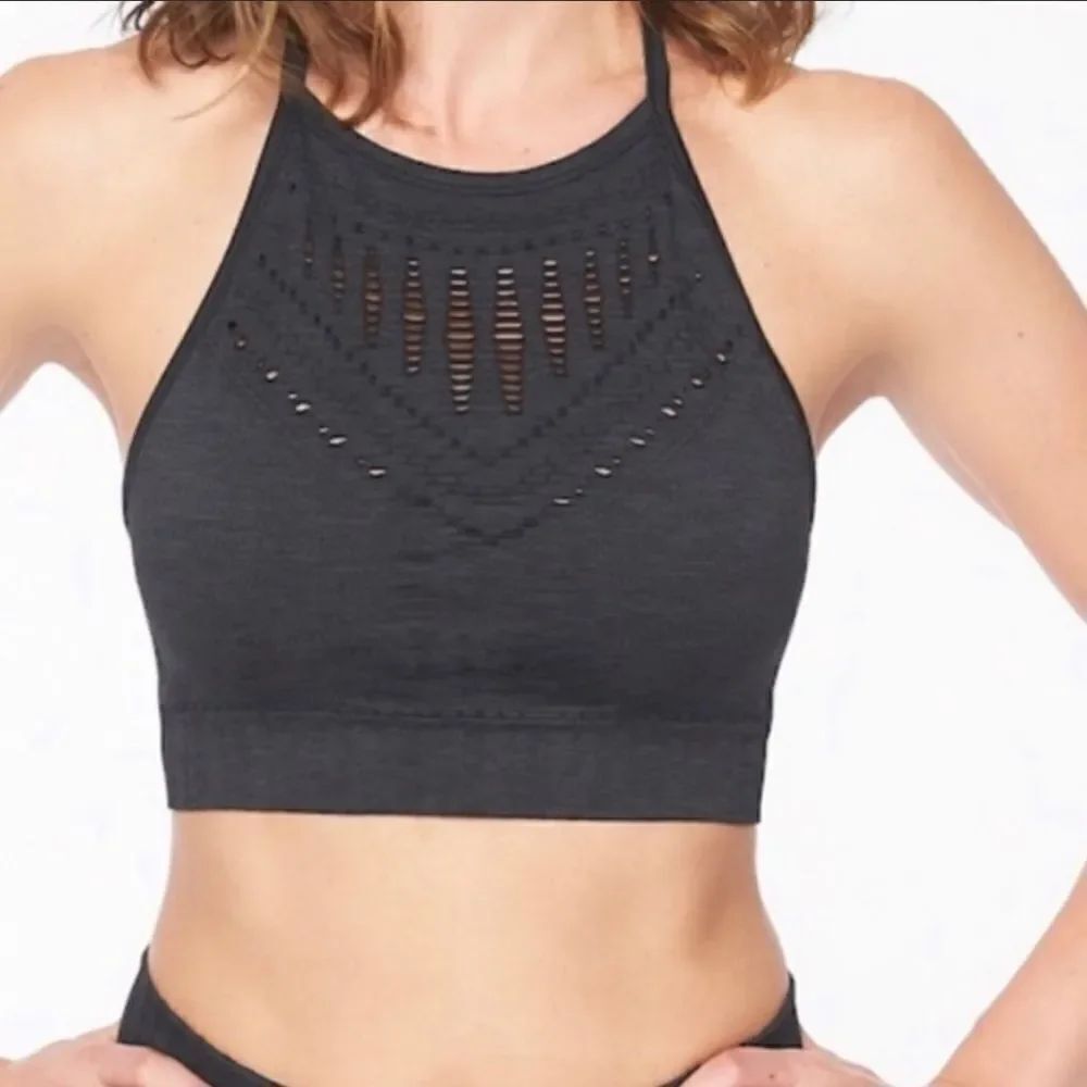 Athleta Halasana Sports Bra Gray size M